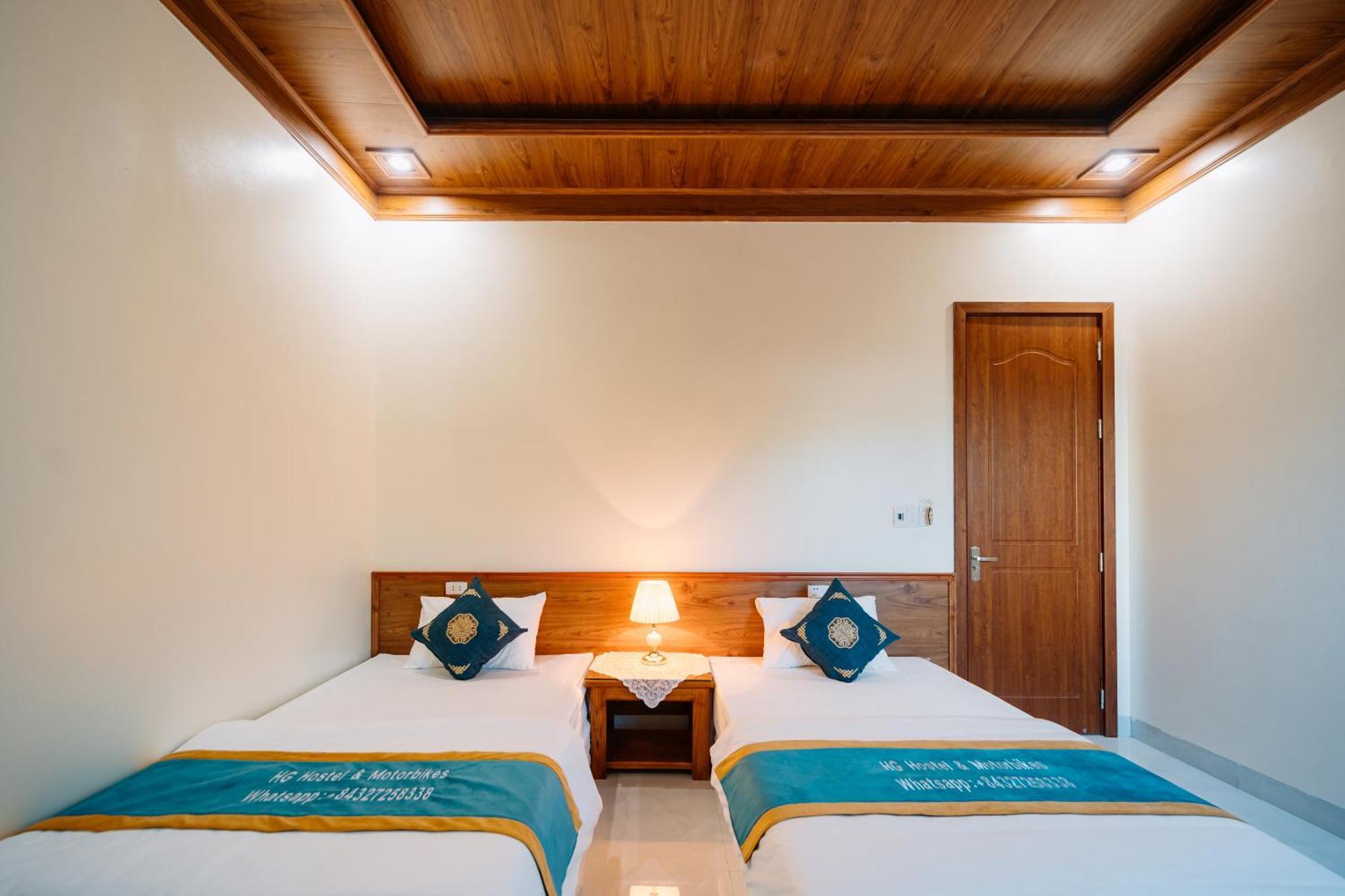 Hg Hostel Provide Tours & Motorbikes Ha Giang Bagian luar foto