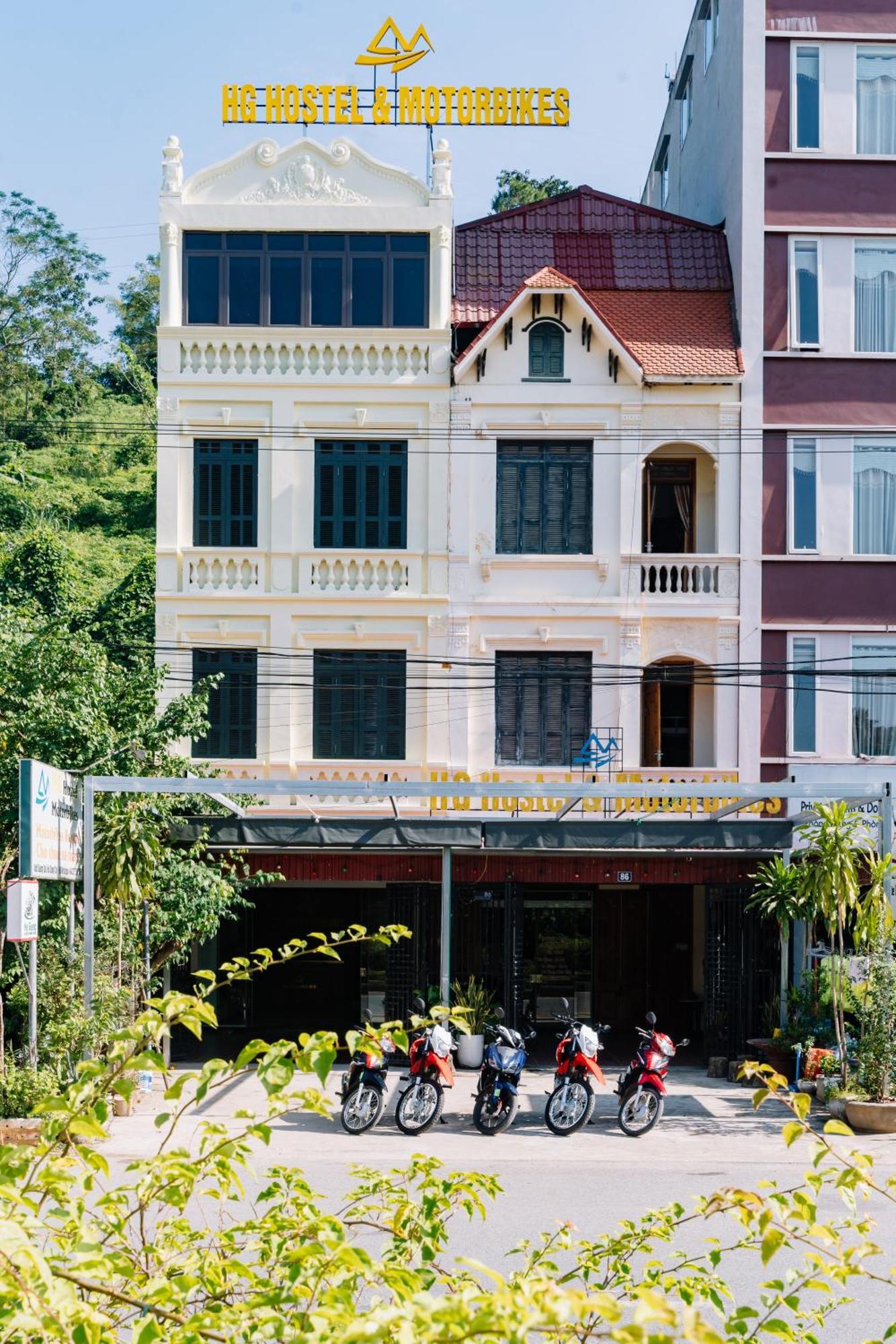 Hg Hostel Provide Tours & Motorbikes Ha Giang Bagian luar foto