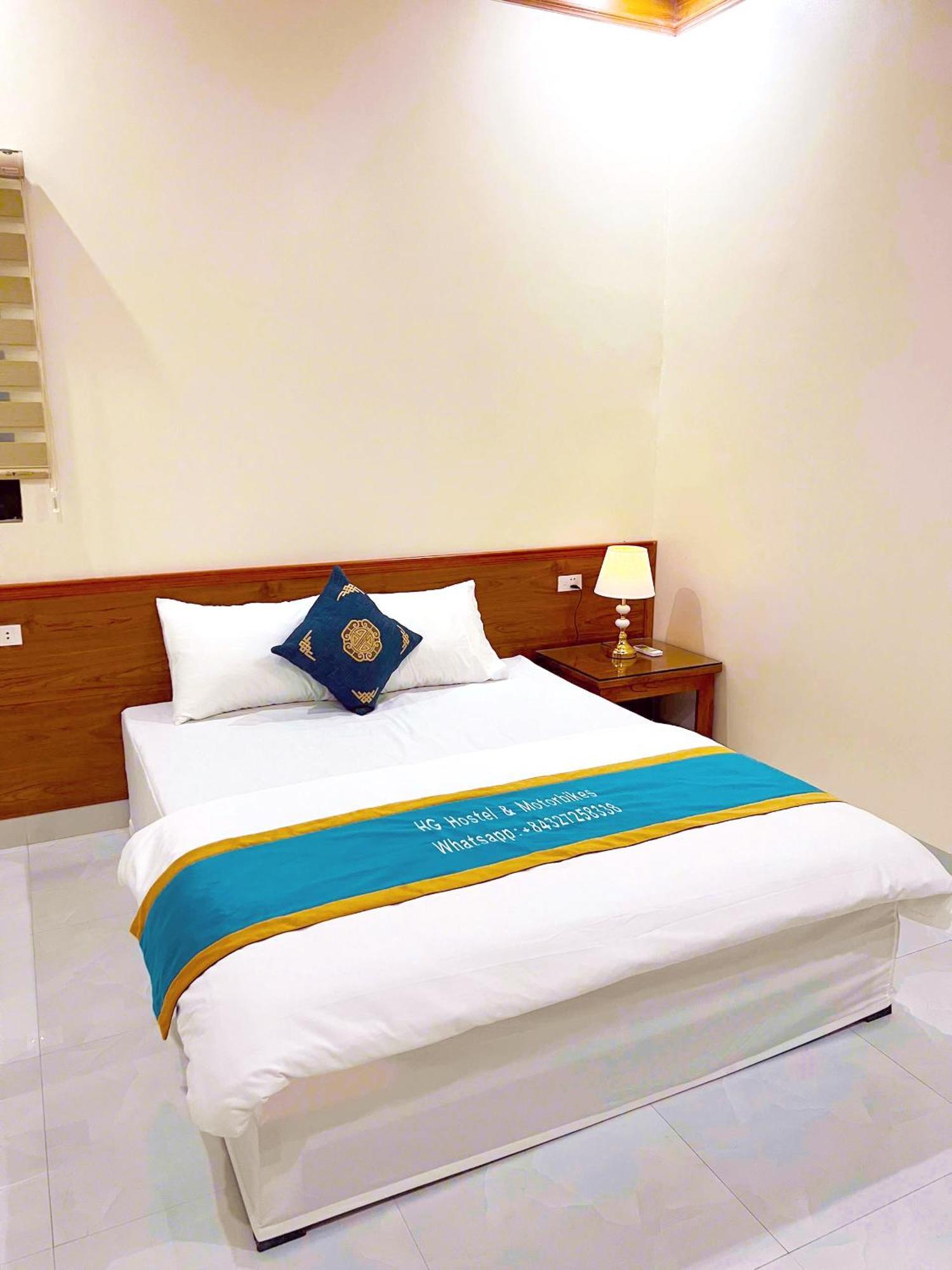 Hg Hostel Provide Tours & Motorbikes Ha Giang Bagian luar foto